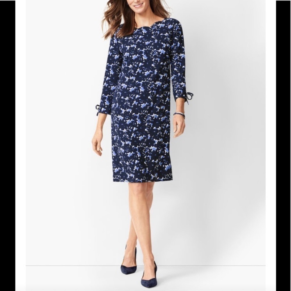 Talbots Navy Floral Crepe Shift Dress Tie Sleeves Above Knee Scalloped Neckline